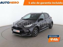 Gris / plata Usado 2021 Toyota Yaris Hybrid Style Berlina | 17.599 € (Precio justo)