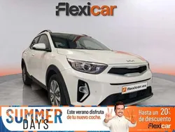 Blanco Usado 2024 Kia Stonic 2 SUV | 18.480 € (Precio justo)