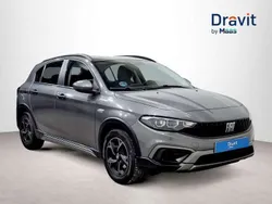 Gris Usado 2022 Fiat Tipo Cross Berlina | 16.990 € (Precio justo)
