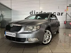 Gris / plata Usado 2009 Skoda Superb Ambition Berlina | 8990 € (Precio justo)