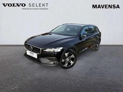 Negro Usado 2023 Volvo V60 CC Core Familiar | 40.500 € (Precio justo)