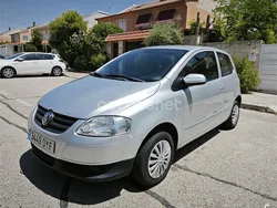 Gris / plata Usado 2006 VW Fox Utilitario | 2000 €
