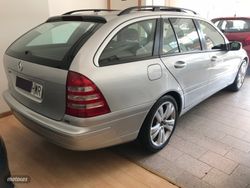 Gris / plateado Usado 2002 Mercedes C220 Classic Familiar | 8000 € (Caro)