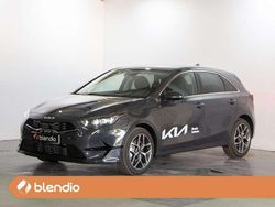 Gris Usado 2024 Kia Ceed Utilitario | 21.990 € (Un poco caro)