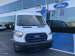 Blanco Usado 2023 Ford Transit Trend Van | 60.990 €