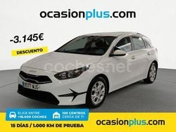 Blanco Usado 2023 Kia Ceed Utilitario | 16.250 € (Precio justo)