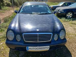 Azul Usado 2001 Mercedes CLK200 Avantgarde Coupe | 3500 € (Caro)