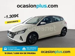 Blanco Usado 2021 Hyundai i20 Berlina | 14.400 € (Precio justo)