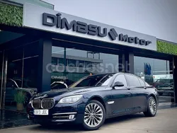 Negro Usado 2015 BMW 750L Comfort Edition Berlina | 29.990 €