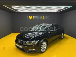 Negro Usado 2018 VW Passat Advance Berlina | 16.990 € (Un poco caro)