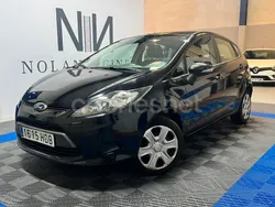 Negro Usado 2011 Ford Fiesta Trend Utilitario | 5995 € (Precio justo)