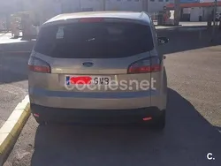 Gris / plata Usado 2009 Ford S-MAX Trend Monovolumen | 8000 € (Precio justo)