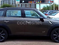 Violeta / lila Usado 2012 Mini Cooper SD Countryman SUV | 11.500 € (Precio justo)