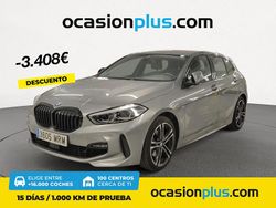 Gris Usado 2024 BMW 118 Utilitario | 27.700 € (Un poco caro)
