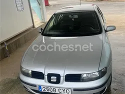 Gris / plata Usado 2004 Seat Toledo Stella Berlina | 2400 € (Precio justo)