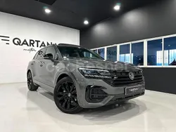 Gris / plata Usado 2021 VW Touareg R-line SUV | 42.490 € (Precio justo)