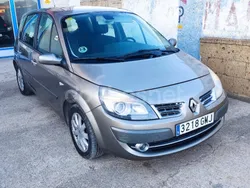 Beige Usado 2008 Renault Scénic II Monovolumen | 3500 € (Un poco caro)