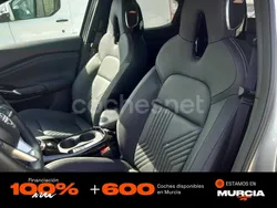 Rojo Usado 2025 Nissan Juke Tekna SUV | 23.850 € (Precio justo)