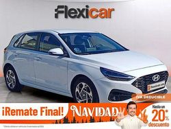 Blanco Usado 2024 Hyundai i30 Berlina | 20.490 € (Precio justo)