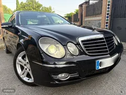 Negro Usado 2007 Mercedes E300 Avantgarde Berlina | 6900 €