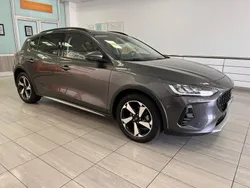 Gris Usado 2024 Ford Focus Active Berlina | 20.995 € (Buen precio)