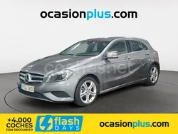 Gris / plata Usado 2015 Mercedes A180 Style Berlina | 18.290 € (Precio justo)