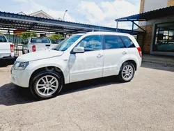 Blanco Usado 2011 Suzuki Grand Vitara SUV | 14.500 €