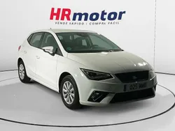 Blanco Usado 2023 Seat Ibiza Style Utilitario | 13.990 € (Precio justo)