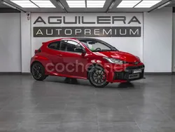 Rojo Usado 2025 Toyota Yaris Berlina | 45.990 € (Caro)