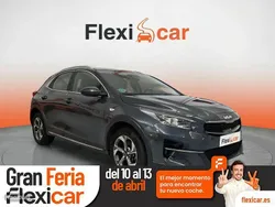Gris Usado 2022 Kia XCeed SUV | 15.470 € (Un poco caro)
