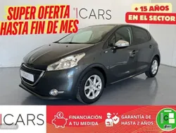 Gris Usado 2015 Peugeot 208 Style Utilitario | 7990 € (Precio justo)