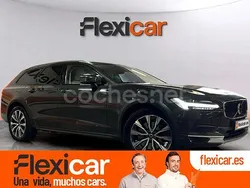 Gris / plata Usado 2023 Volvo V90 CC Core Familiar | 54.490 € (Caro)