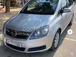 Gris / plata Usado 2006 Opel Zafira Cosmo Monovolumen | 3700 € (Precio justo)