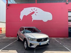 Gris Usado 2023 Volvo XC40 Core SUV | 34.950 € (Caro)
