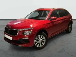 Rojo Usado 2024 Skoda Kamiq Selection SUV | 18.790 € (Buen precio)