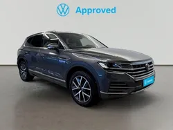 Gris Usado 2023 VW Touareg Atmosphere SUV | 63.900 € (Precio justo)