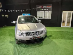 Beige Usado 2008 Nissan Qashqai Acenta SUV | 7999 € (Precio justo)