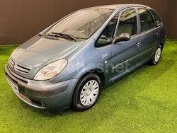Gris / plata Usado 2009 Citroën Xsara Picasso Exclusive Monovolumen | 3500 € (Precio justo)