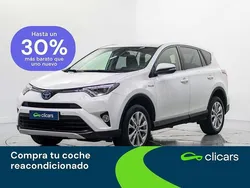 Blanco Usado 2018 Toyota RAV4 Hybrid Advance SUV | 20.390 € (Precio justo)