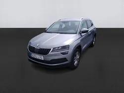 Gris Usado 2022 Skoda Karoq Ambition SUV | 23.300 € (Precio justo)