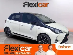 Blanco Usado 2018 Toyota Yaris Hybrid Berlina | 13.990 € (Un poco caro)