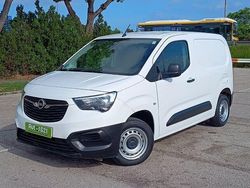 Blanco Usado 2020 Opel Combo Active Monovolumen | 9090 € (Buen precio)