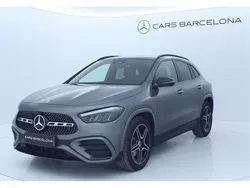 Gris montaña Usado 2023 Mercedes GLA200 SUV | 48.500 € (Caro)