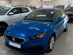 Azul Usado 2023 Seat Leon Style Berlina | 20.200 € (Un poco caro)