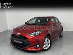 Rojo Usado 2024 Toyota Yaris Berlina | 19.500 € (Precio justo)