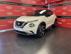 Lunar white (metalizado) techo Usado 2023 Nissan Juke Tekna SUV | 27.900 €