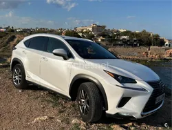 Blanco Usado 2019 Lexus NX300h Executive Line SUV | 29.600 € (Precio justo)