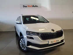 Blanco Usado 2022 Skoda Karoq Ambition SUV | 29.300 € (Un poco caro)