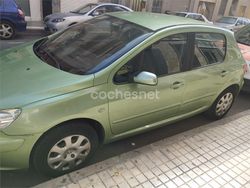 Verde Usado 2004 Peugeot 307 Berlina | 2500 € (Precio justo)