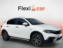 Blanco Usado 2023 Fiat Tipo Cross Berlina | 18.490 € (Precio justo)